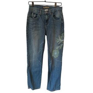 Z. Cavaricci Embroidered Beaded Jeans | Size 8 Coastal core, vacation vibes